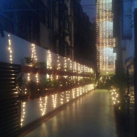 Oyo 662 Hotel Comfotel Kolkata Bagian luar foto